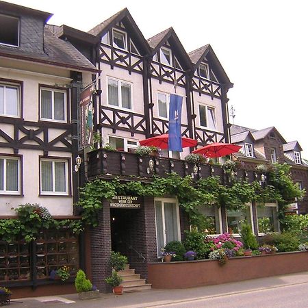 Hotel Zur Winzergenossenschaft Ernst Exterior photo